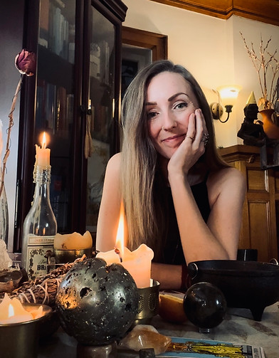 Candace Bell hello.jpg