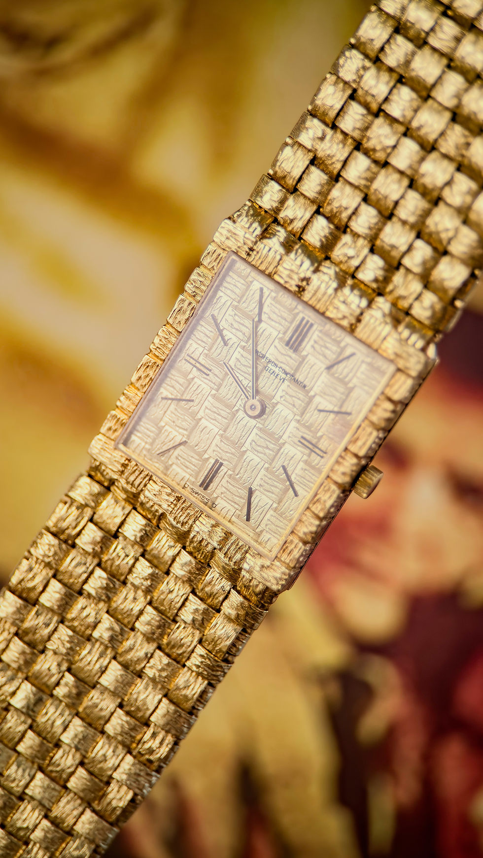Thumbnail: Vacheron Constantin Basket weave Yellow gold