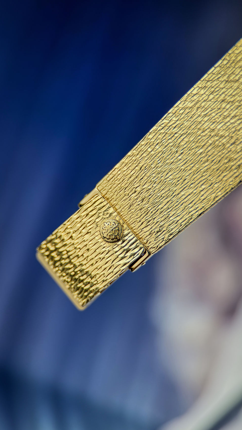 Thumbnail: Patek Philippe Golden Ellipse 3666/1 Vintage