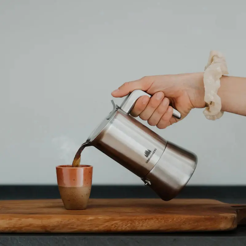 Miniature : cafetière moka induction 6 tasses