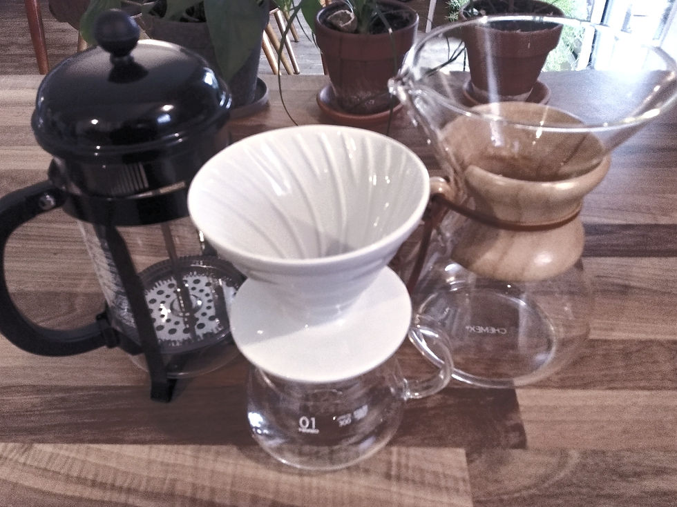 On teste 3 méthodes douces : Cafetière à piston, V60 , Chemex