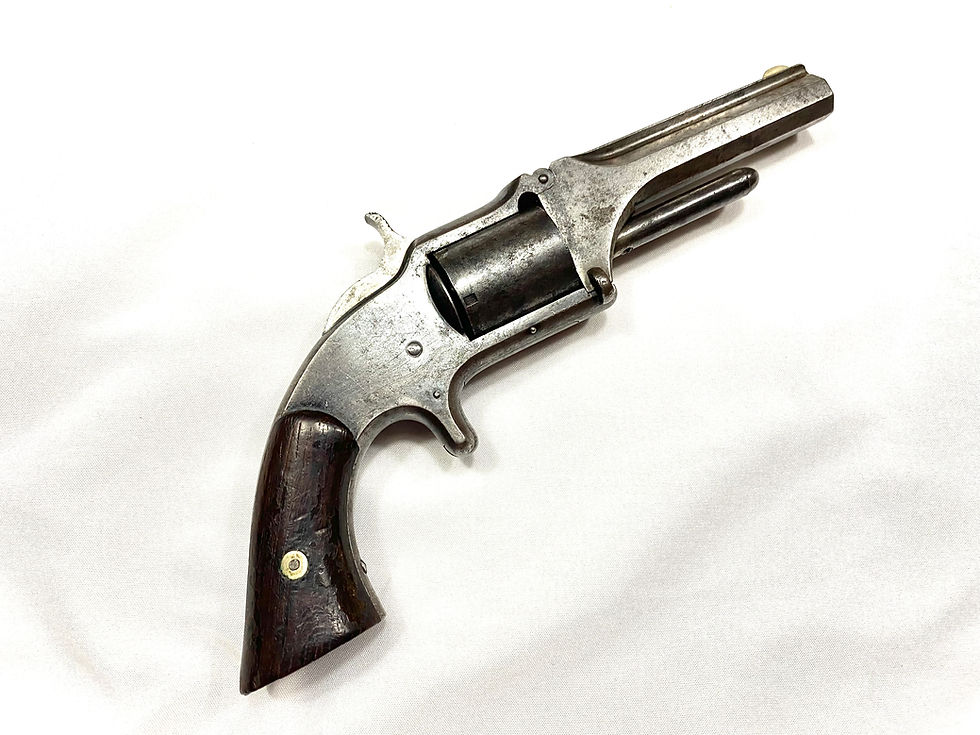 Thumbnail: Pistolet calibre .32 - Description à venir 