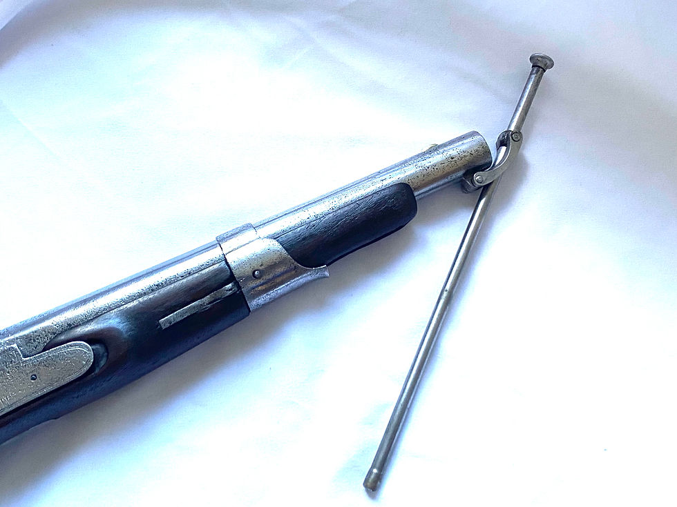 Miniature : Authentique pistolet militaire à silex, converti à percussion