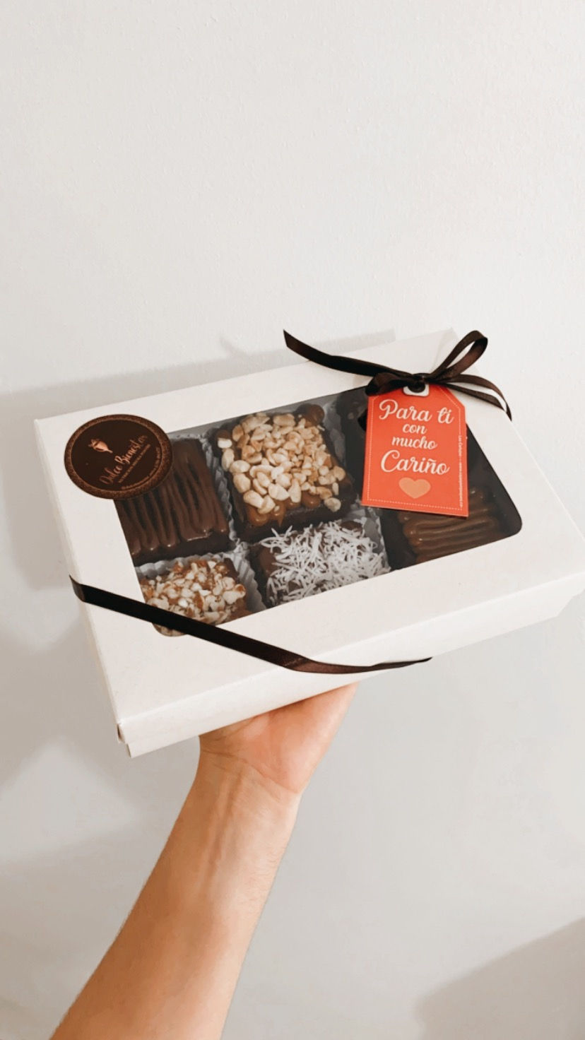 Caja Brownies medianos X6