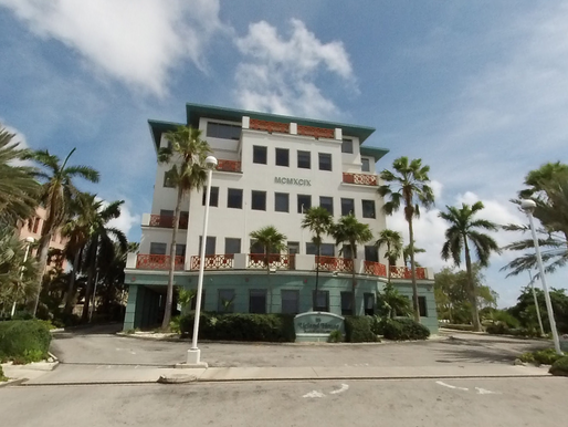 To investorer, samme postboks