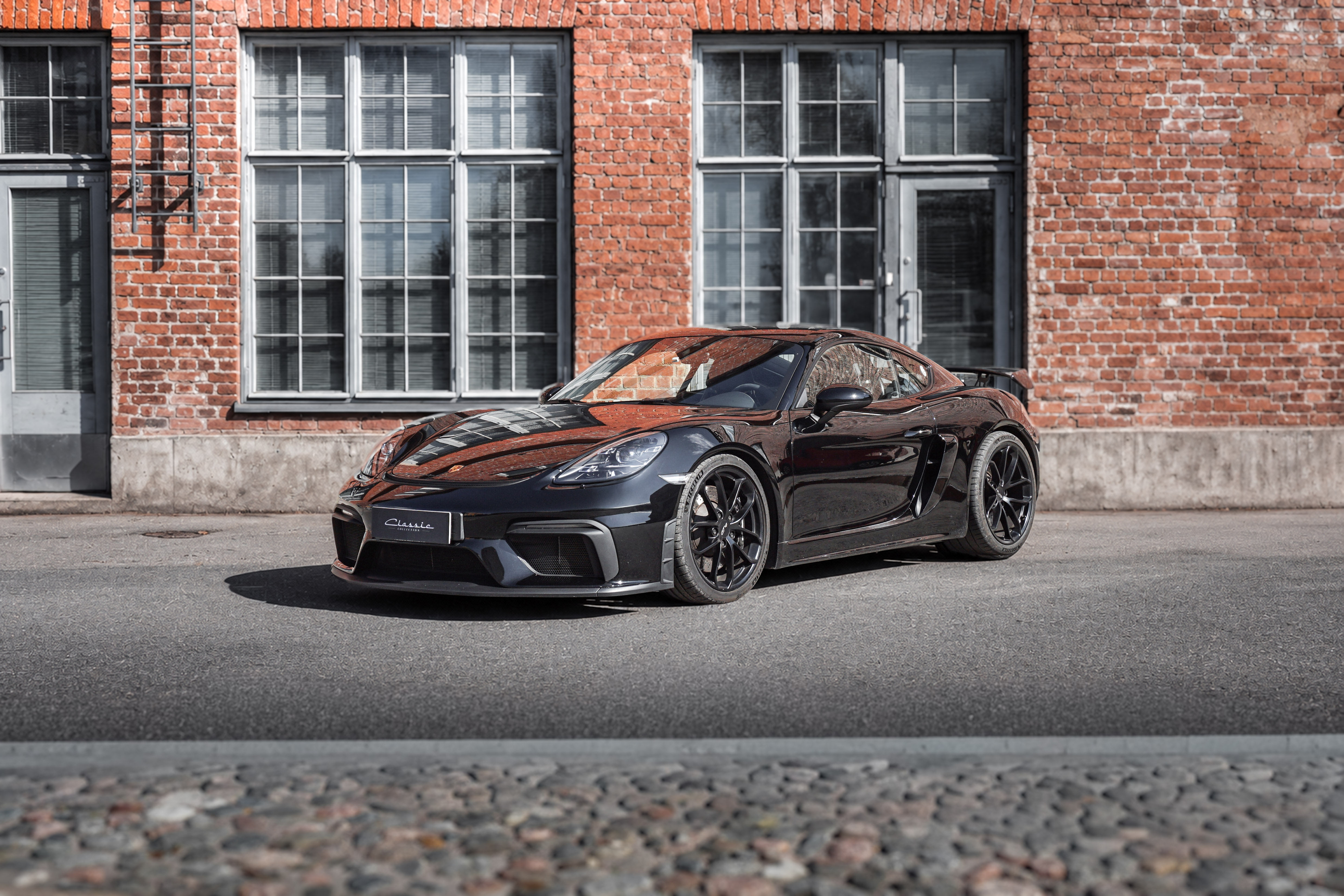 Porsche 718 Cayman GT4