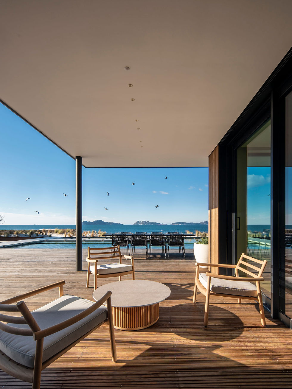 Arquitectura e interiorismo para casa moderna y premium en la zona de las Rías Baixas, Pontevedra, España