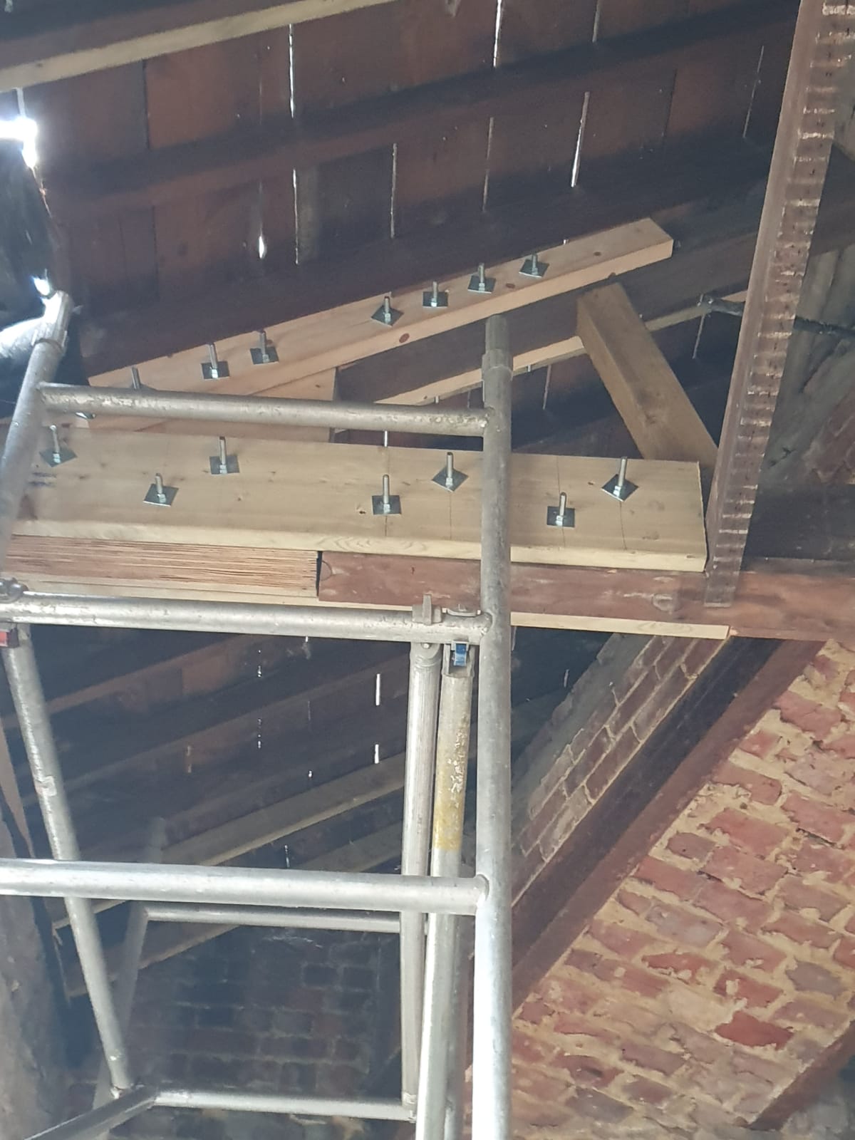 Bolted timber repair detail at a truss end, Cambridge Military Hospital