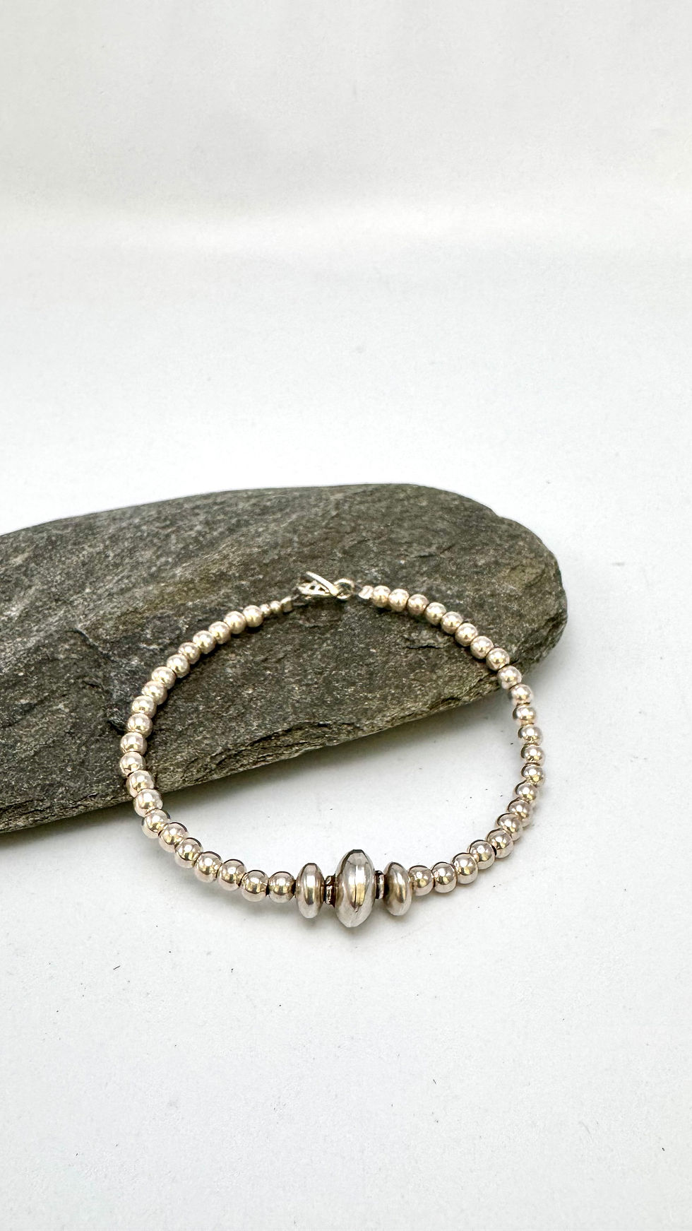 Thumbnail: Handcrafted Silver “Strands B3” bracelet 