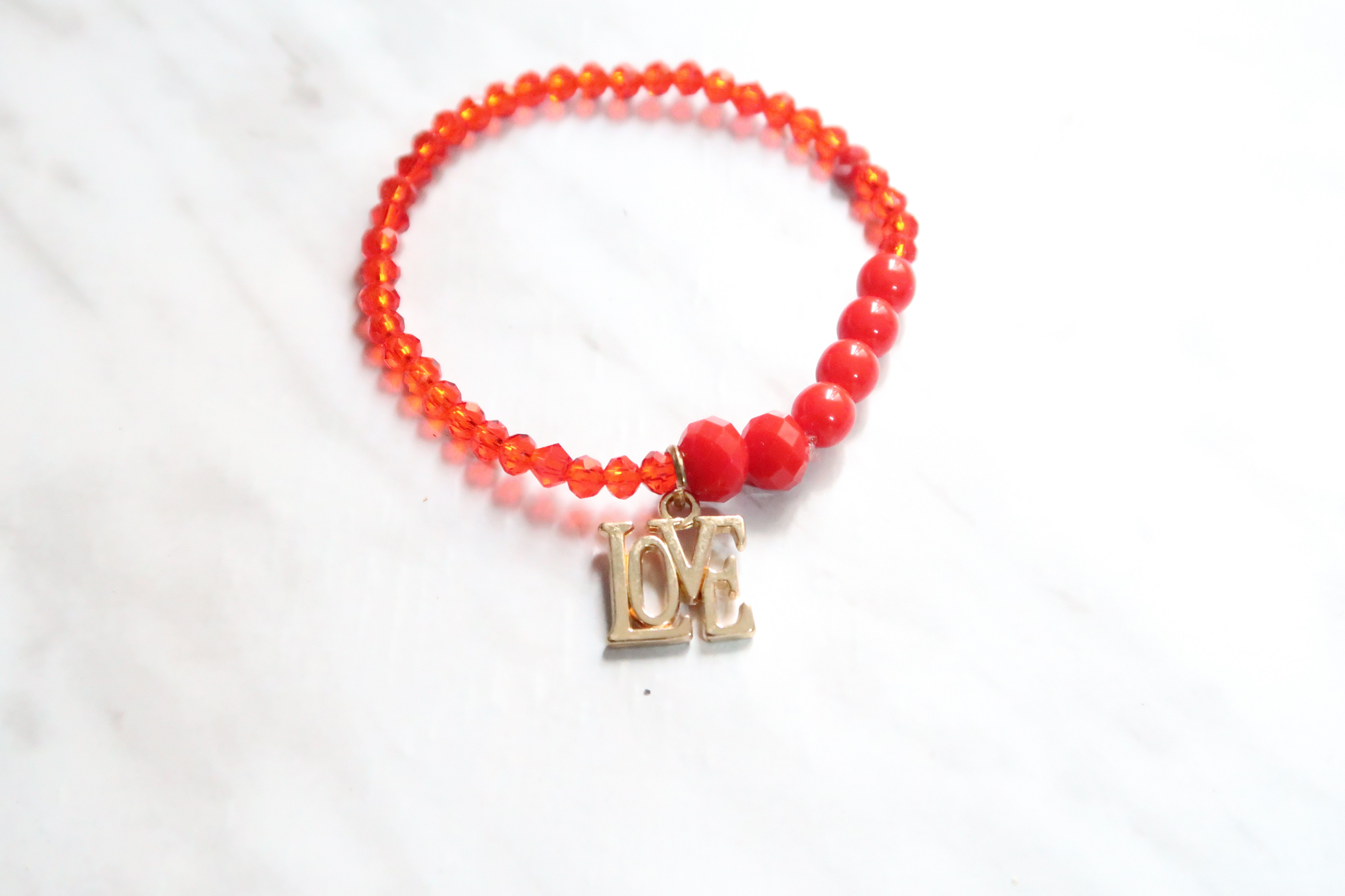Pulseras rojas y de Amor