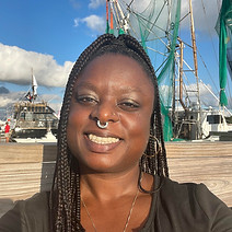 Queena PIcture for bio.jpg