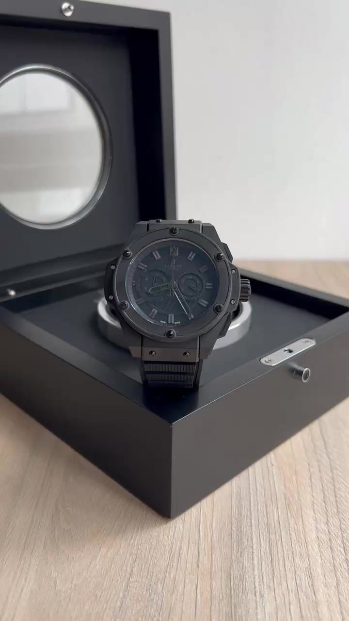 Miniatura: HUBLOT KING POWER PRETO 47MM