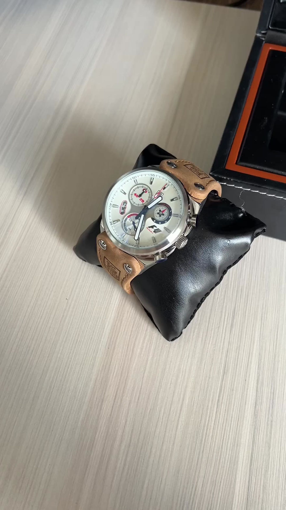 Miniatura: TAG HEUER FORMULA 1 F1 PRATA BRANCO COURO 45MM