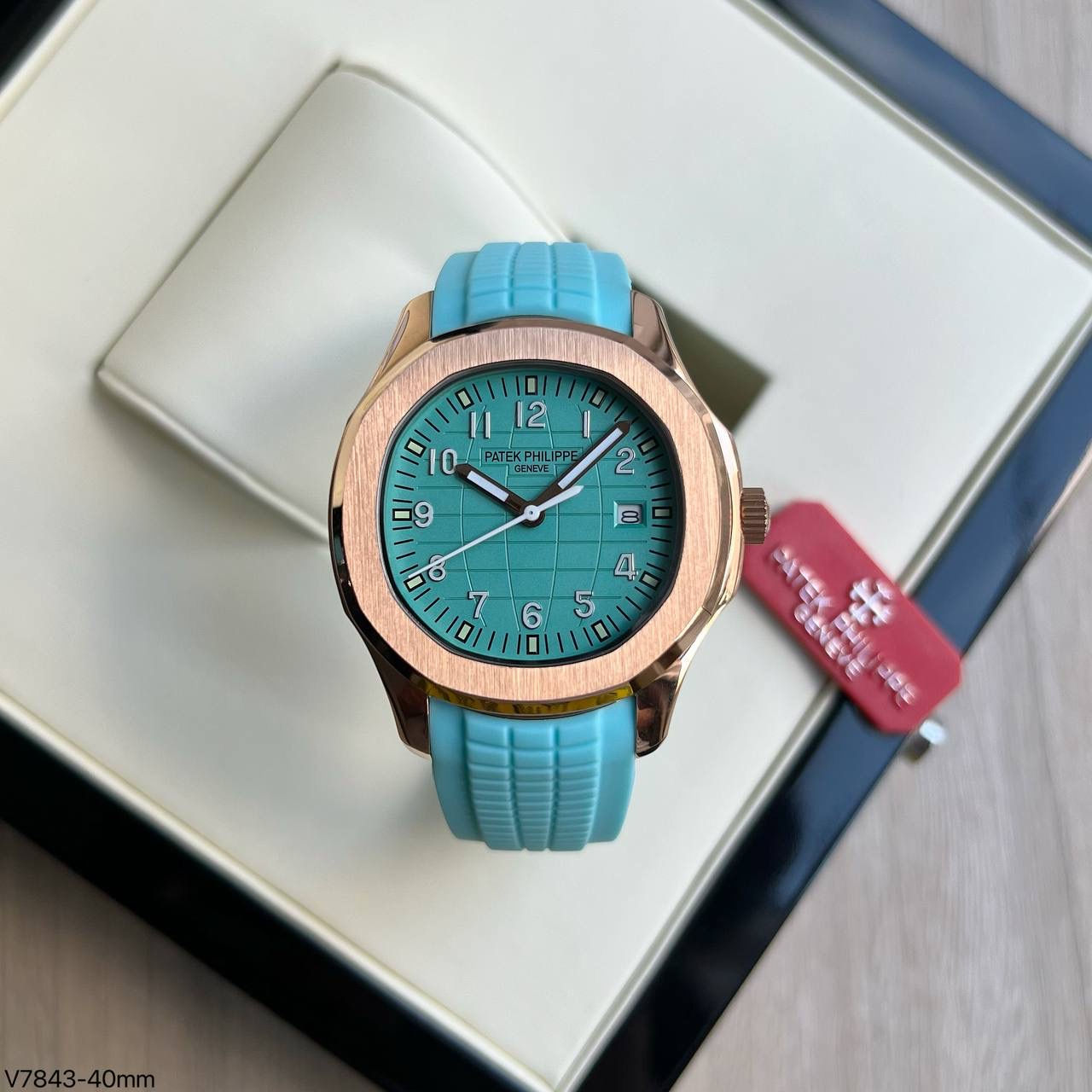 PATEK PHILIPPE AQUANAUT ROSE AZUL 40MM