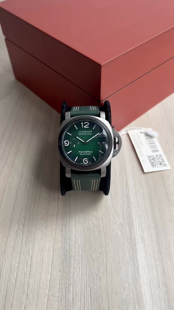Miniatura: PANERAI LUMINOR MARINA VERDE NYLON 44MM