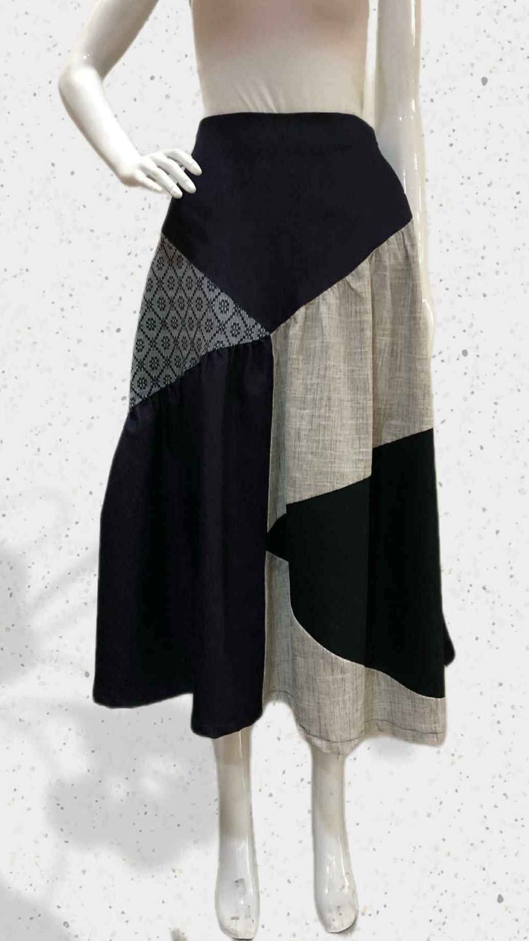 Suki Black with Solid Linen Textured Black Front and Kundiman Floral Black