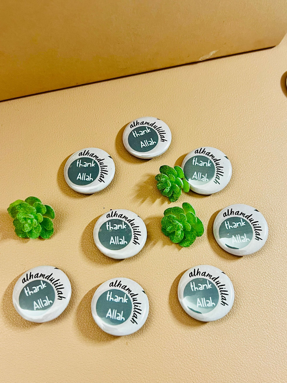 Alhamdulillah, thank Allah - button pin