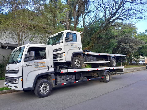 Reboque Caminhão.jpeg