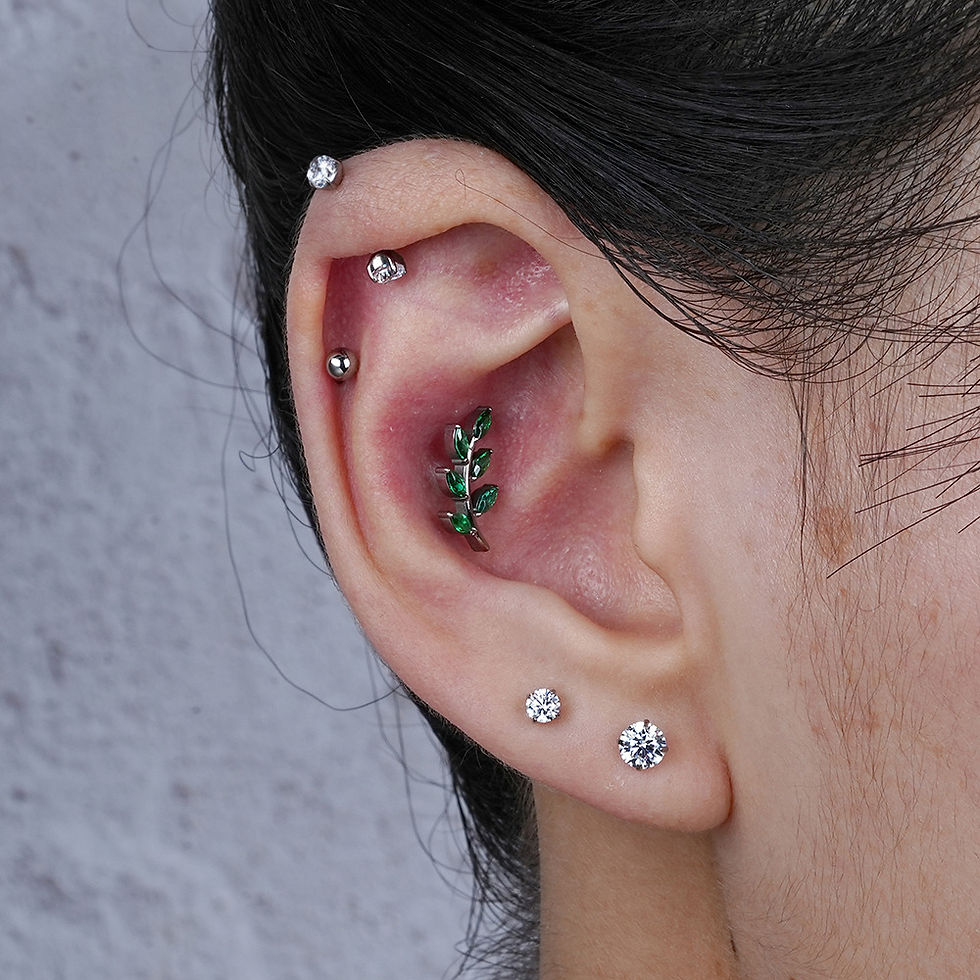 Miniaturbild: Eschenzweig - Titan Gold Edelstein Labret Piercing