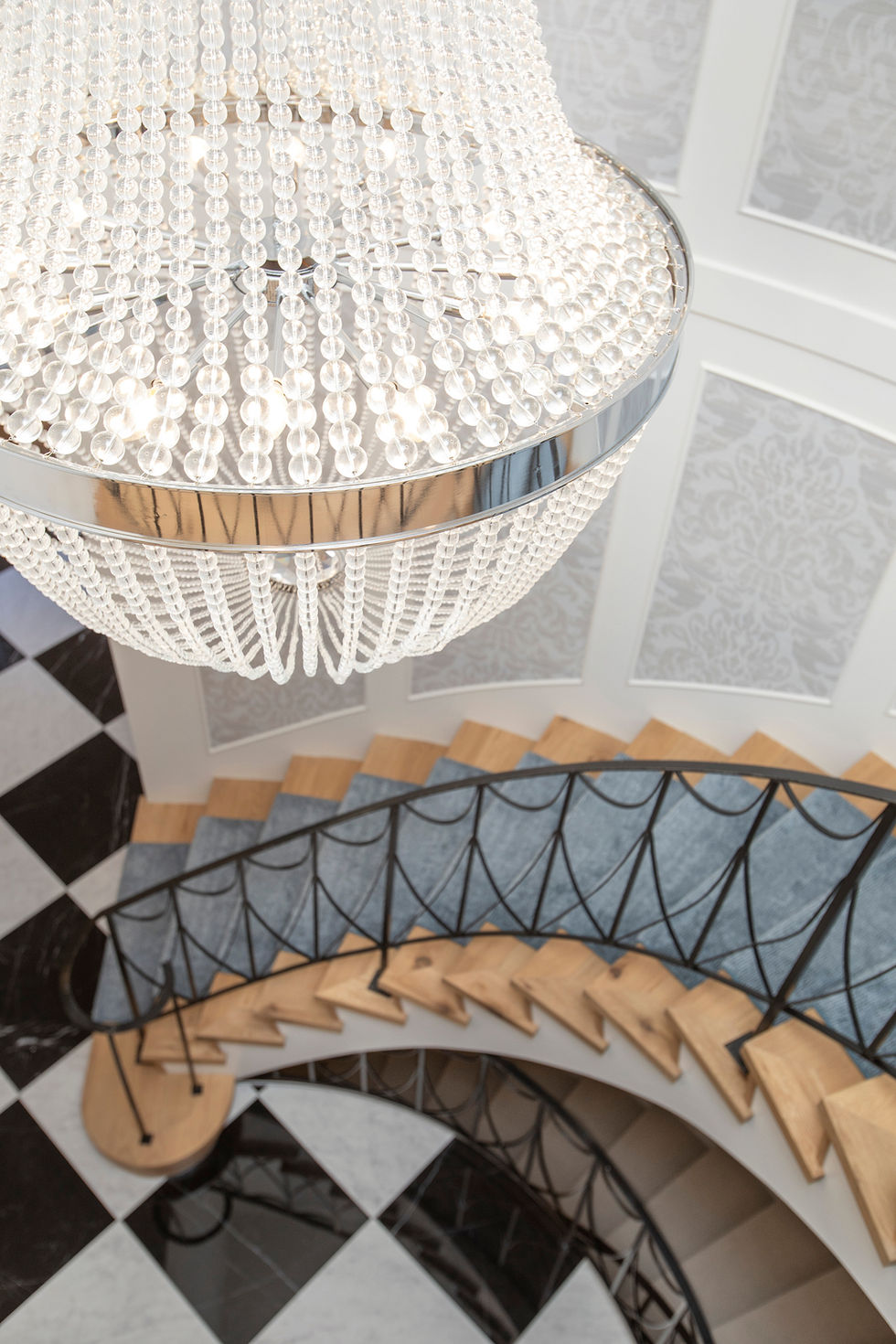 2024AQ17LaurierPl15_WEB