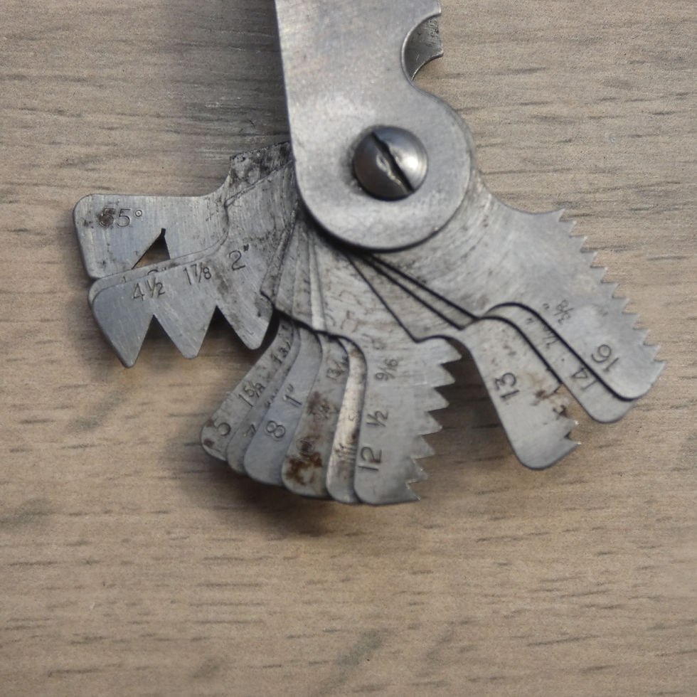 Thumbnail: Moore & Wright No 800 Screw Pitch Gauge
