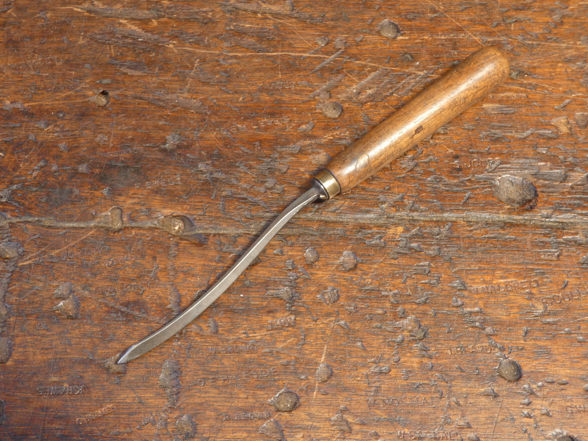 Vintage 3/16" (4mm) Curved V Parting Tool  - No 40 - S J Addis