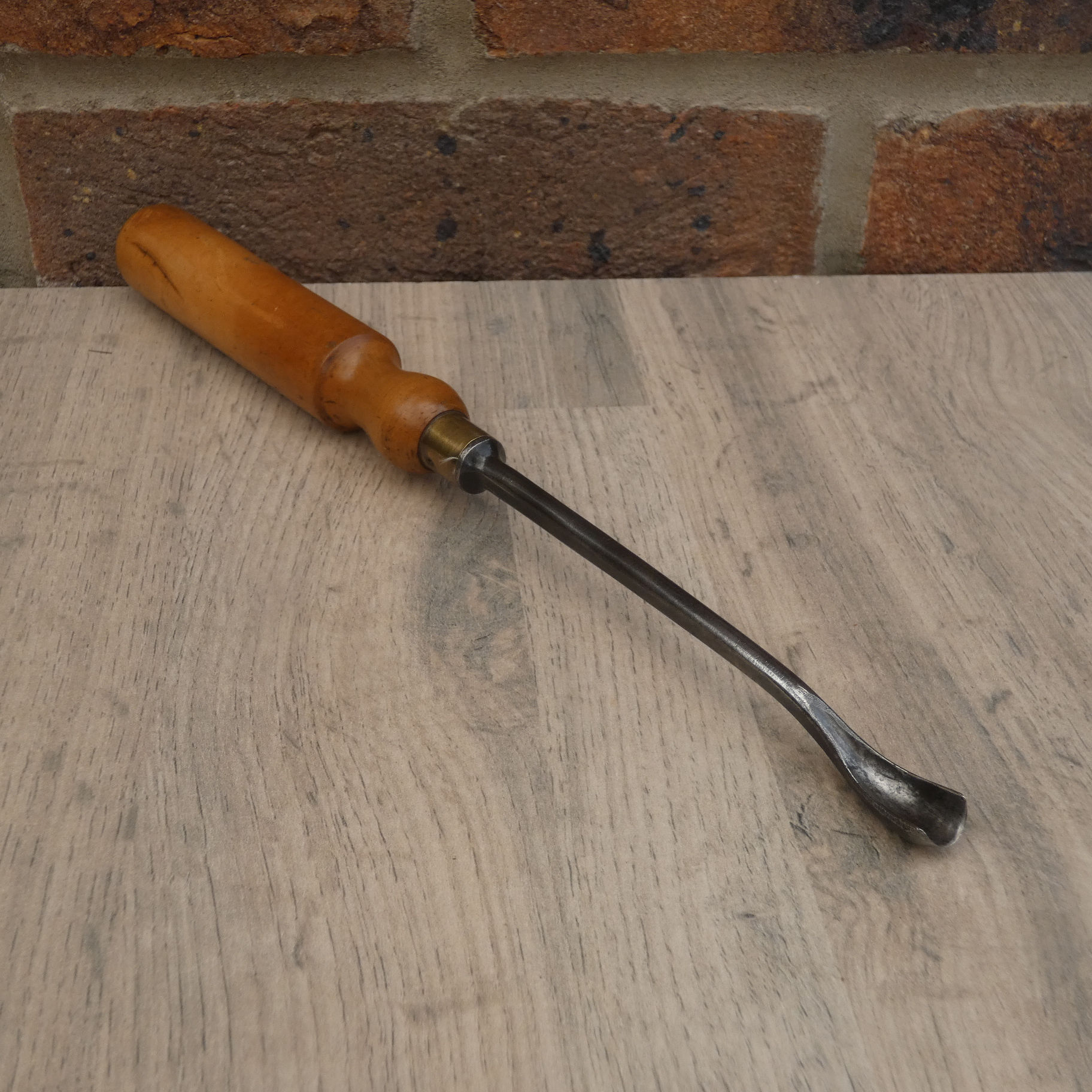 A Super 7/16"  Front Bent Spoon Bit Gouge - No 31 - S  J Addis