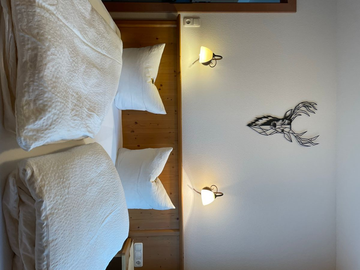 Schlafzimmer im Appartement Bifang