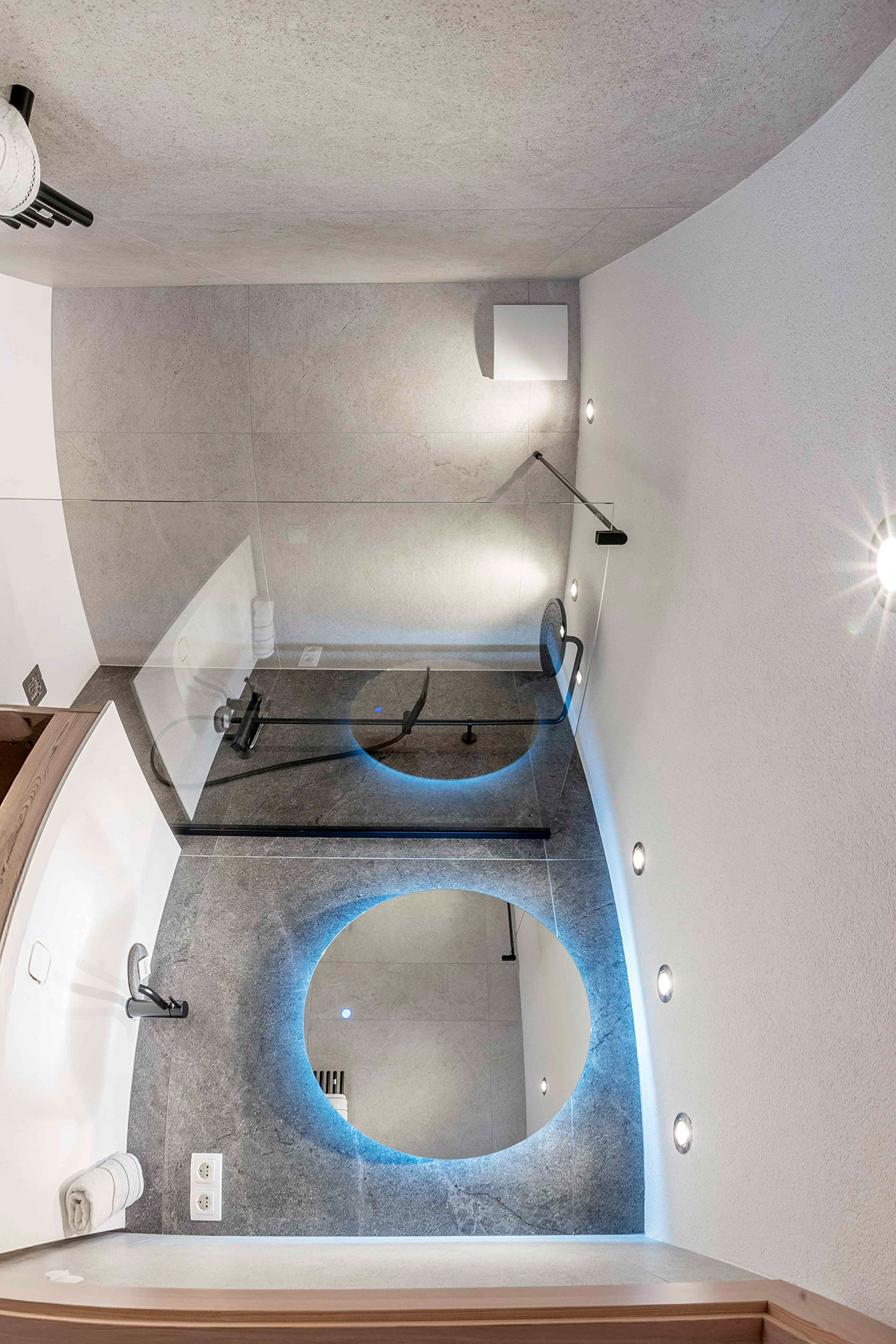 Neu renoviertes Bad im Loft