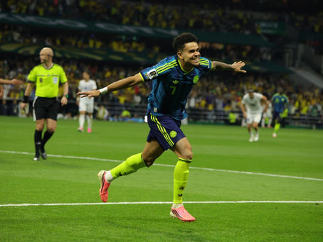 El estadio Ciudad de México se vistió de amarillo y fue el escenario de la victoria de Colombia en su debut. La victoria de la Tricolor quedó 3 - 1 ante Uzbekistán en la primera fecha del Grupo K del Mundial 2026.