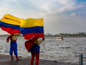 Los académicos e historiadores, Adolfo Meisel Roca y Carlos Rodado Noriega, coinciden que los relatos históricos de la Independencia de Colombia solo se centran en la región Andina que es habitual ante este suceso, y deja por fuera la participación que tuvo el Caribe colombiano en el proceso de la autonomía del país.