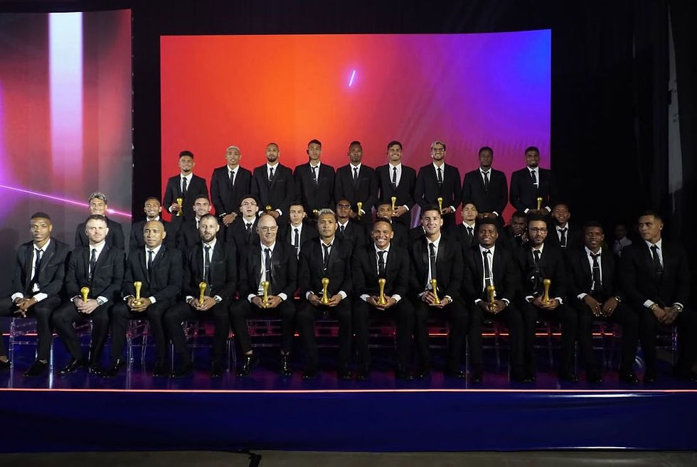 ‘El Tiburón’ continúa celebrando su undécima estrella. En la noche del pasado martes 13 de enero, el equipo barranquillero festejó y presentó de manera oficial a los nuevos integrantes del plantel con miras a los campeonatos para el 2026.