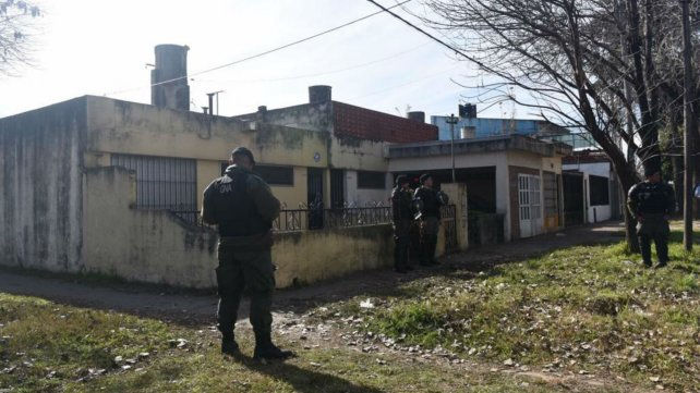 Gendarme mata al ladrón que entro a su casa