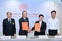 มจธ. จับมือ กฟน. ลงนามสัญญาการให้บริการติดตั้งและบำรุงรักษาอุปกรณ์ประหยัดพลังงานในระบบการผลิตไฟฟ้าจากพลังงานทดแทนหรือพลังงานทางเลือก มุ่งเป้าการบริหารจัดการพลังงานทดแทนอย่างยั่งยืน