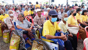 กรมกิจการผู้สูงอายุ ผนึกกำลัง วัดพัฒนา (วัดดอนกร่าง) พัฒนาคุณภาพชีวิตกลุ่มเปราะบาง ภายใต้โครงการ “สร้างสุขสูงวัย เครือข่ายร่วมใจ ดูแลผู้สูงวัยในชุมชนจังหวัดอ่างทอง”