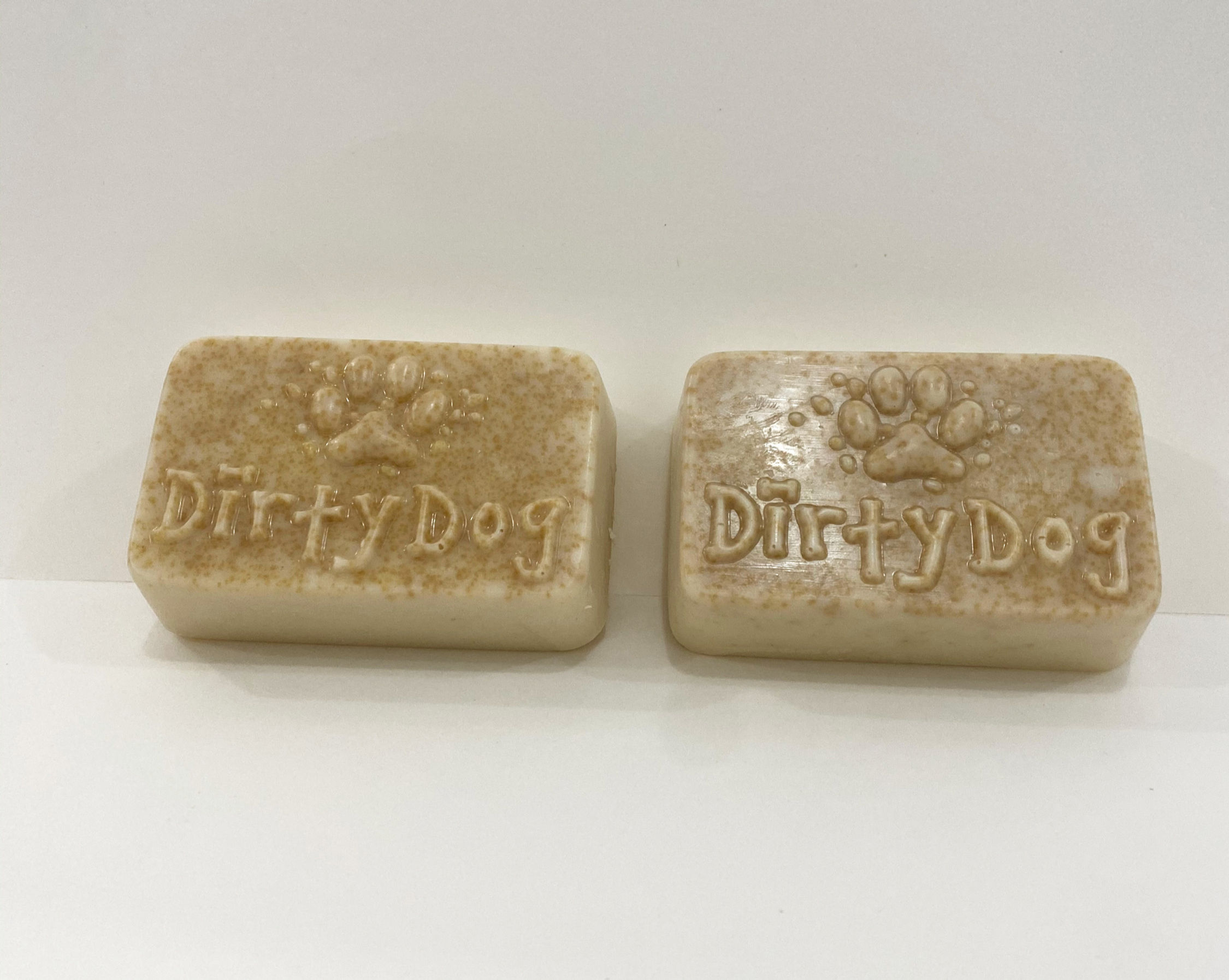TWO DIRTY DOG SHAMPOO BARS