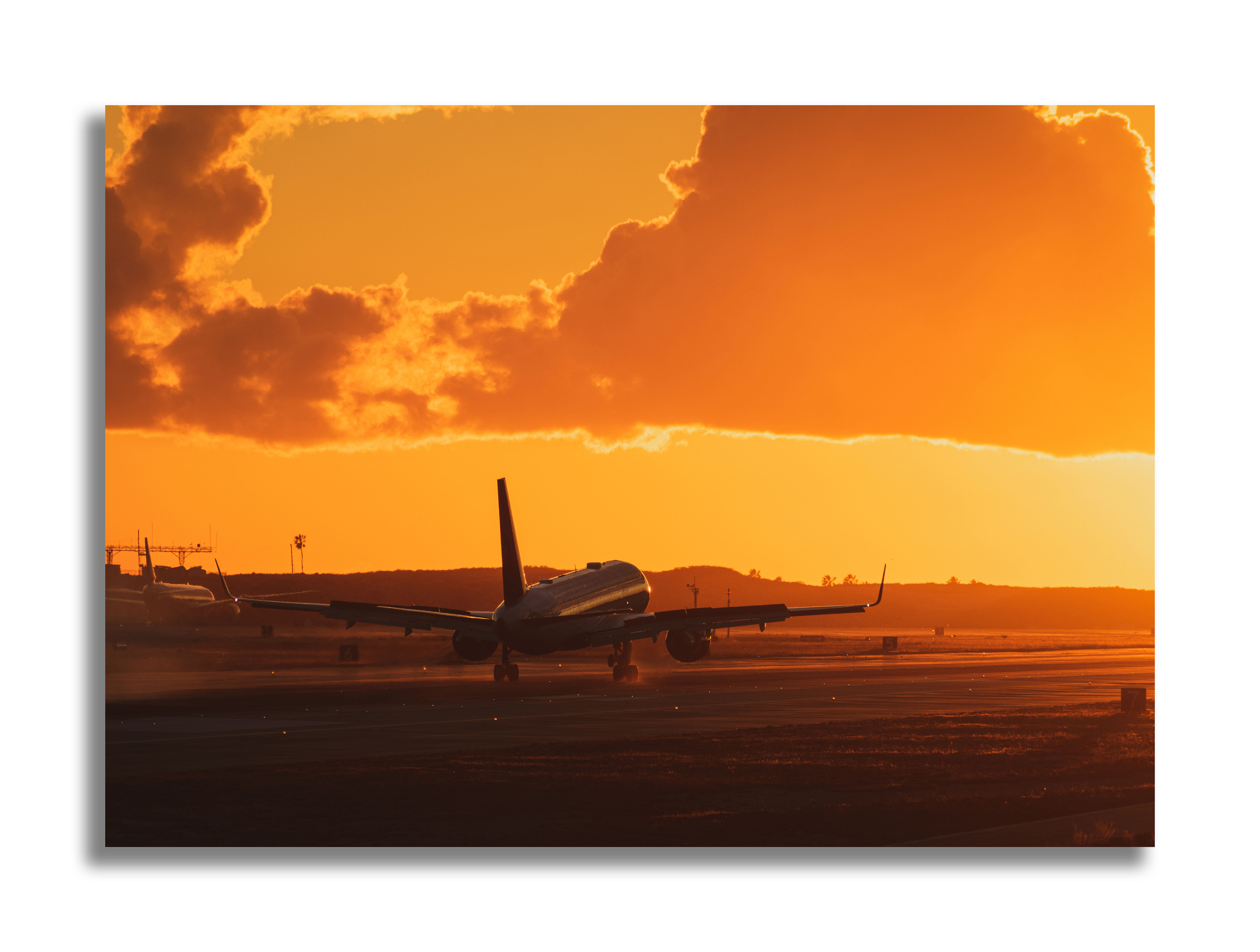 Glowing glider