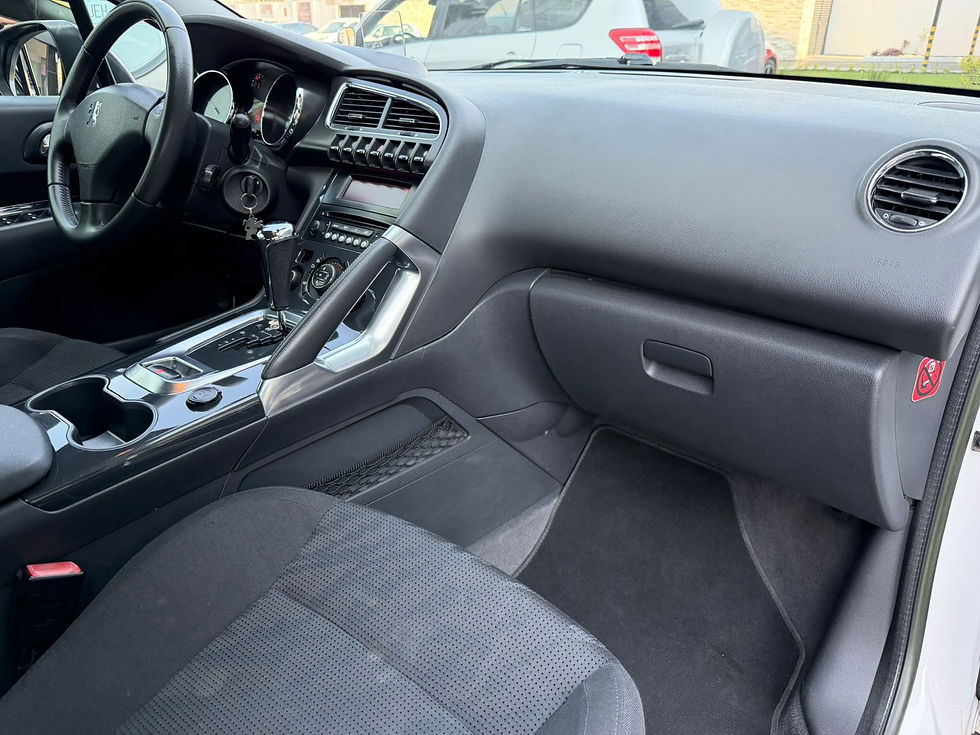 Miniatura: Peugeot 3008