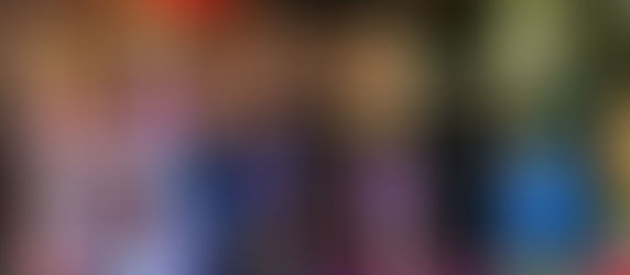 BALI: Legong, der traditionelle balinesische Tempeltanz