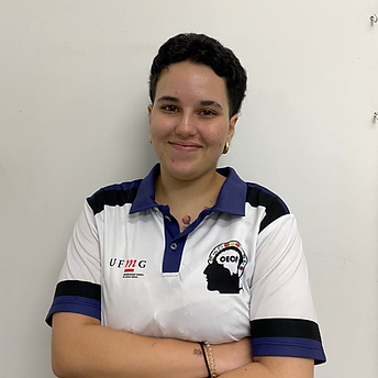 Maria Carolina Murta Graduanda.png