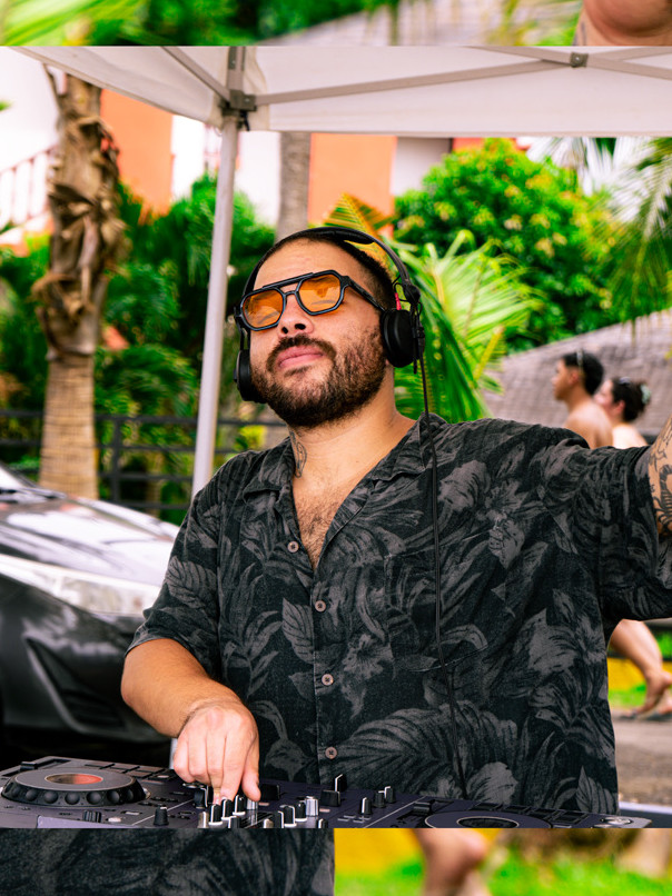 Roberto Corrales.JPG