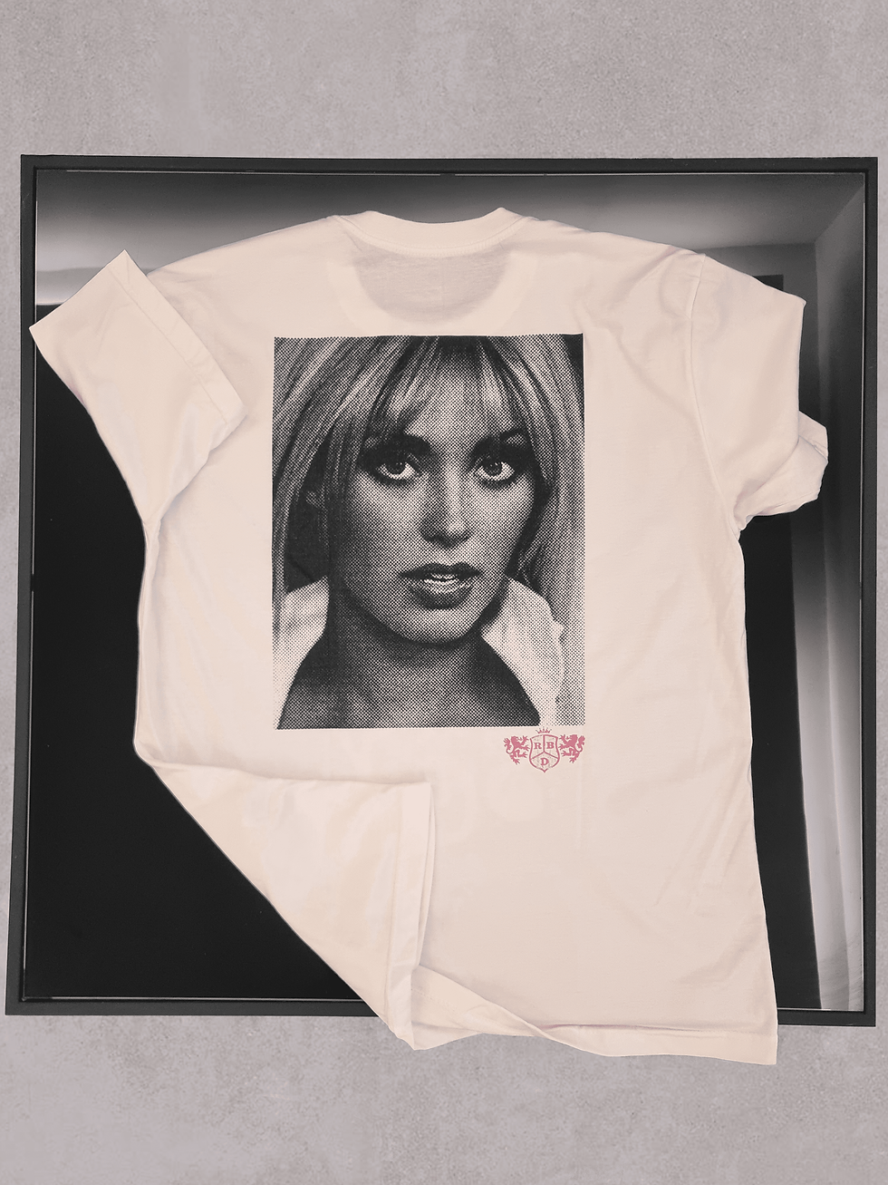 Miniatura: SANTA NO SOY MIA COLUCCI T-SHIRT