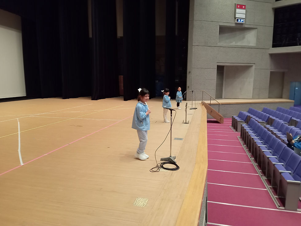 クリスマスお祝い会舞台練習