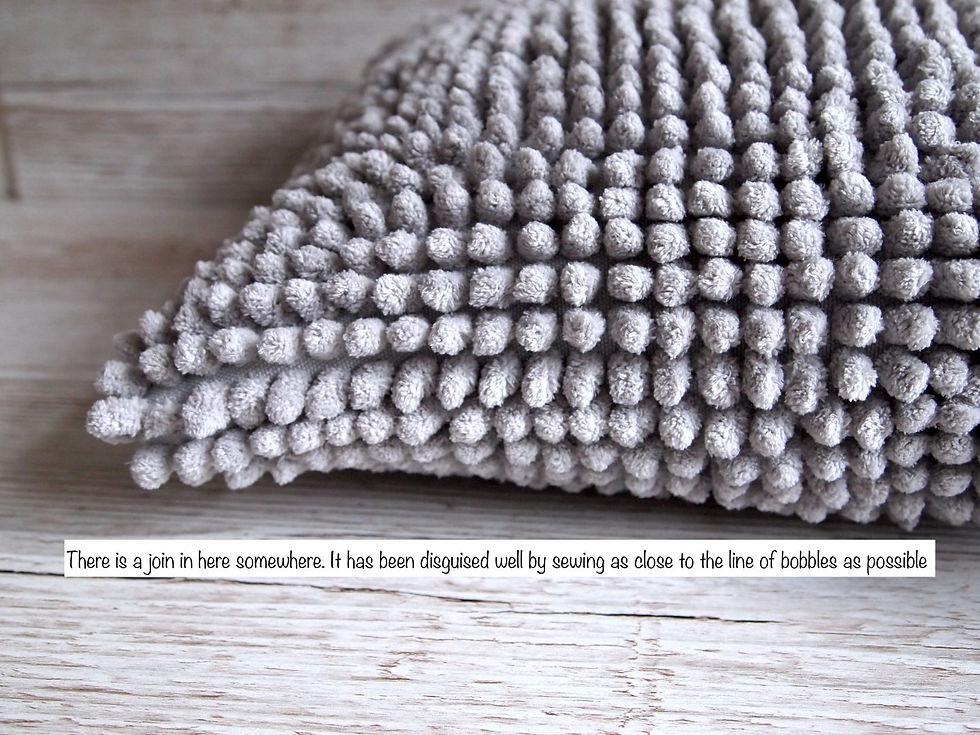concealing join on cushion cover