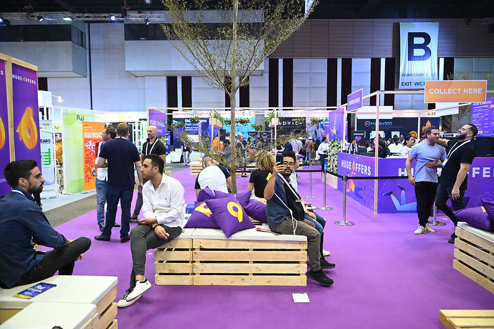 Attendees enjoying a bit of downtime in the Exhibition cafe between activities