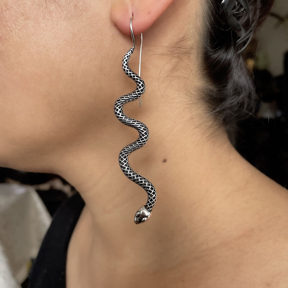 Boucles d'Oreilles Serpent tribal suspendu Argenté