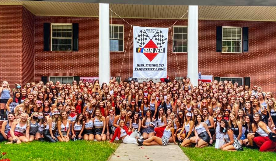 Home FSU Delta Zeta