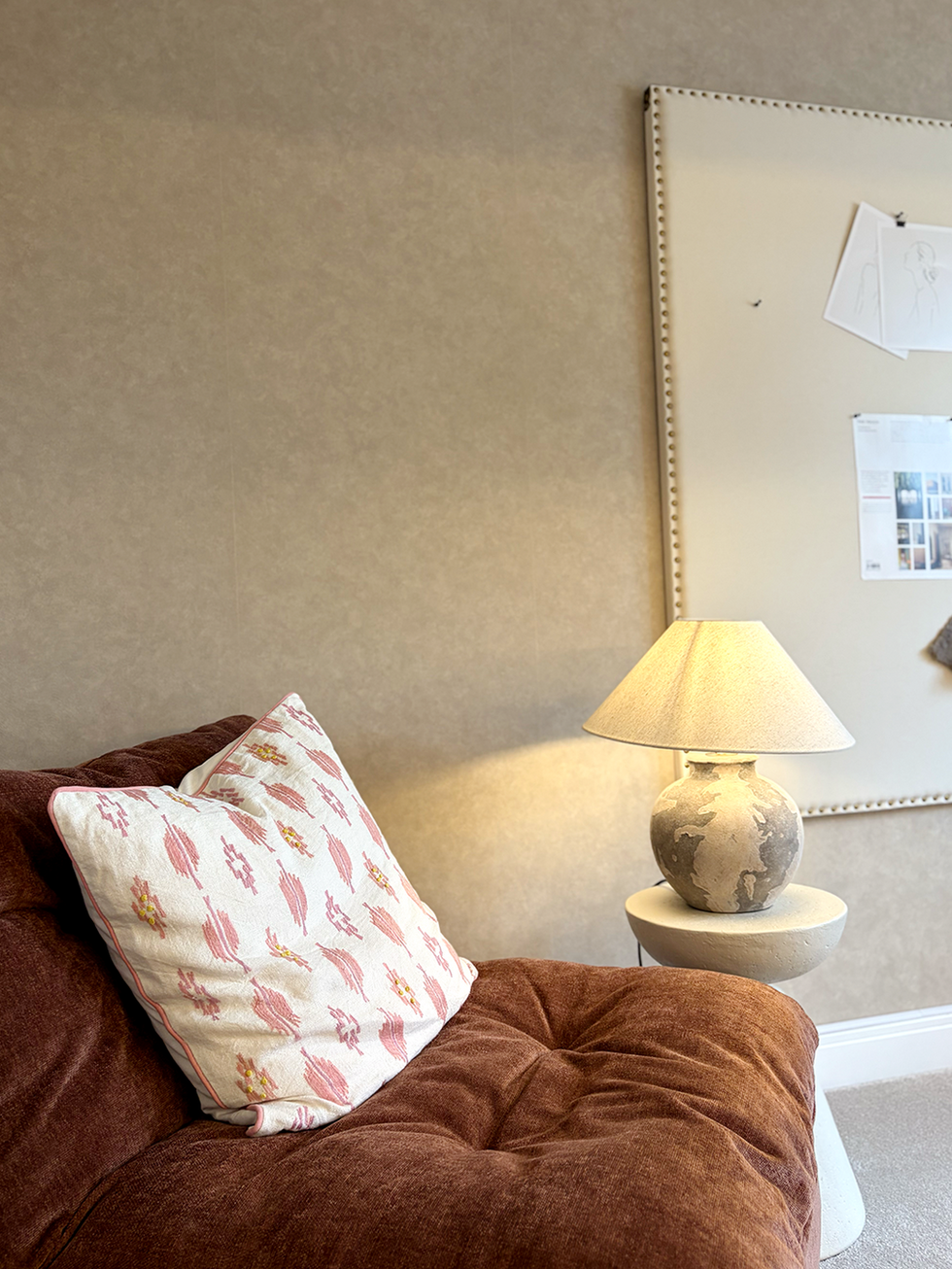 WALLER_Dandara_Priors_House2_Office3