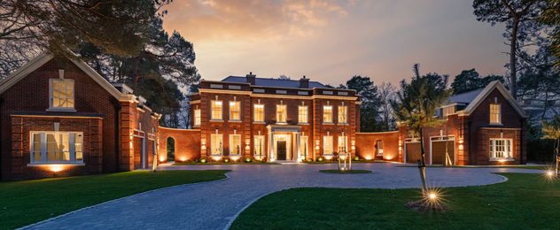 Luxury Country Homes, Private Estates and High-End Refurbishments Across Surrey