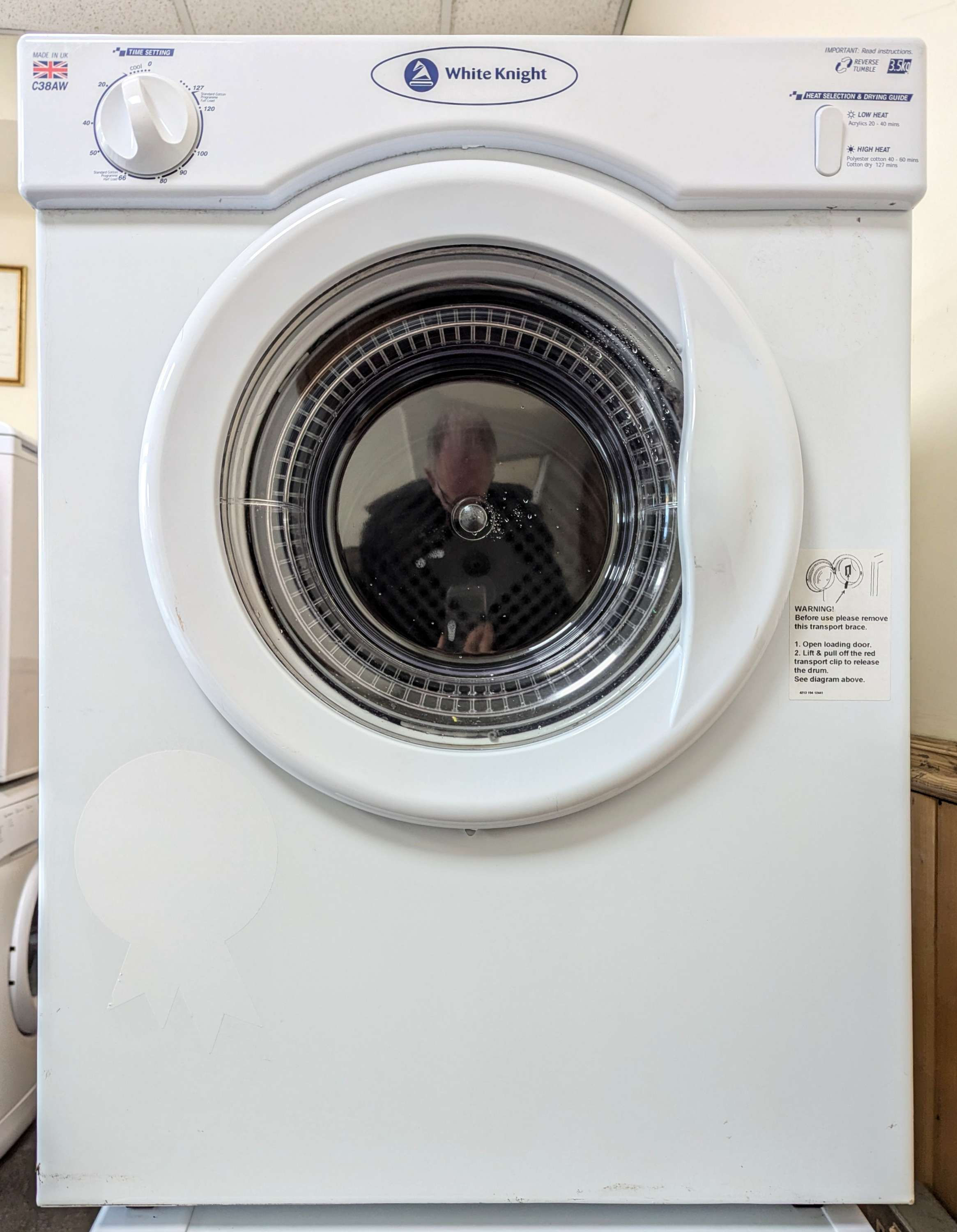 White Knight C38AW 3kg vented dryer 